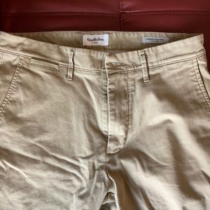 Good fellow & co. Slim chino pants. Size 31W x 30L.